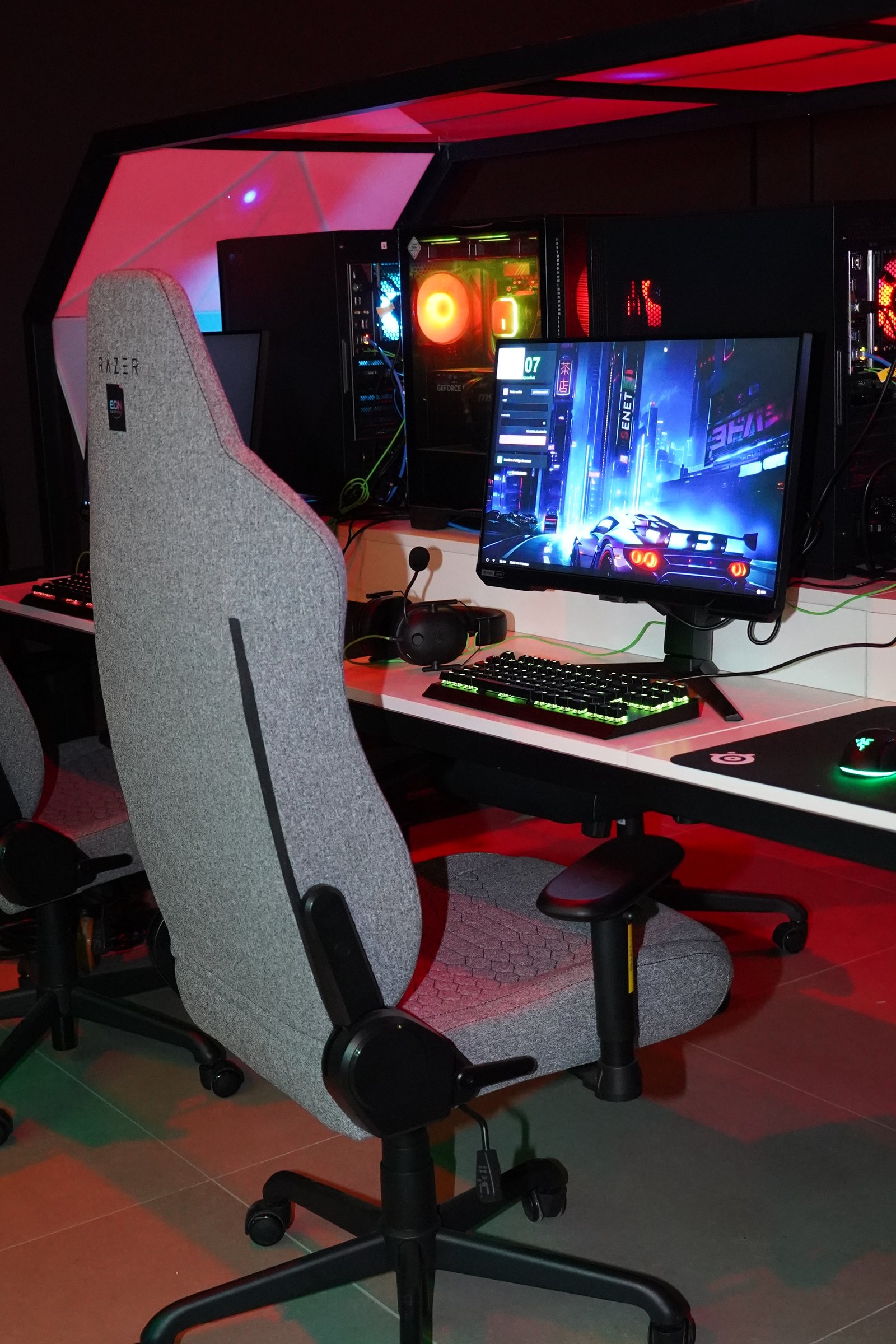 Zona Gaming en EON — setup 8